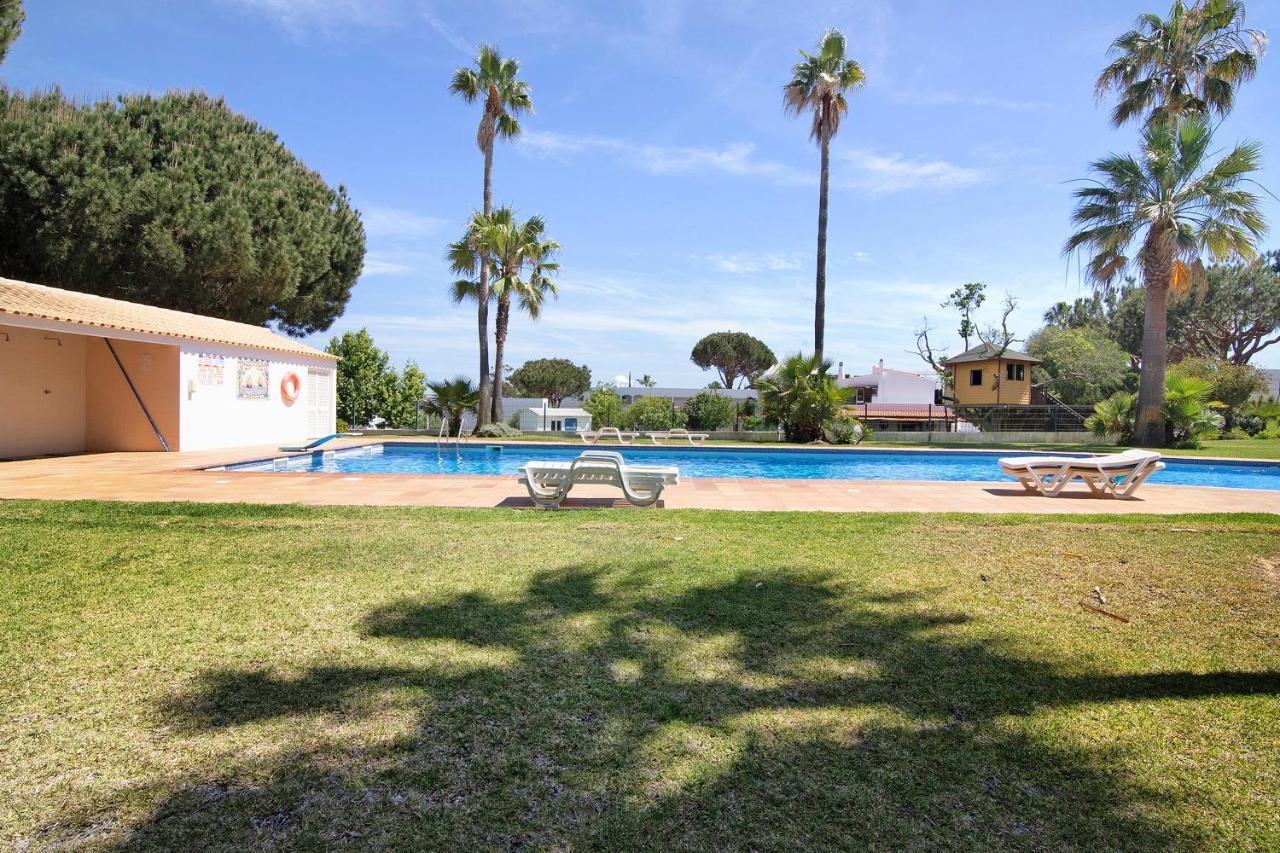 Yara Beach Apartments With Terrace Albufeira Exteriér fotografie