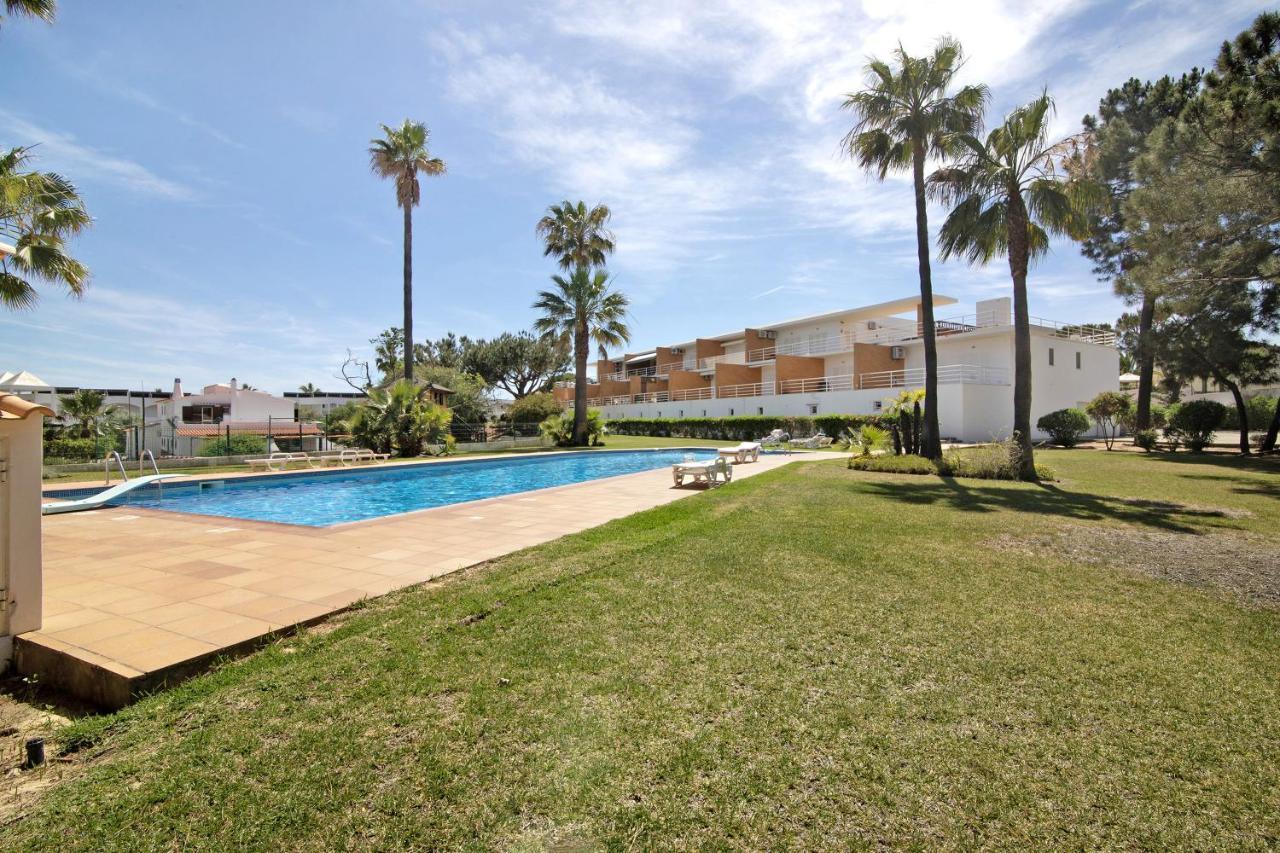 Yara Beach Apartments With Terrace Albufeira Exteriér fotografie