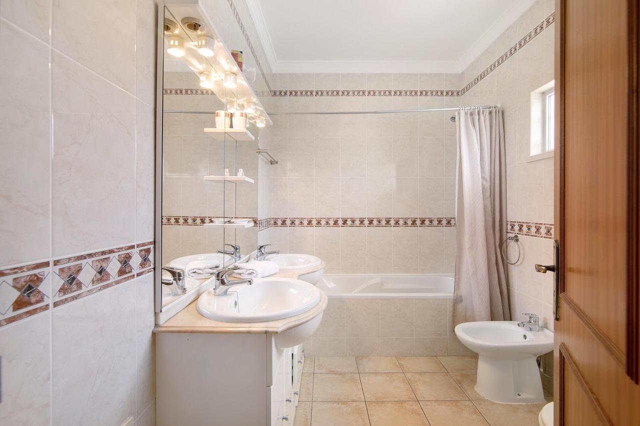 Yara Beach Apartments With Terrace Albufeira Exteriér fotografie